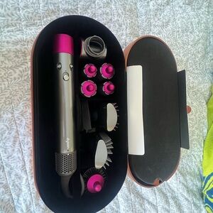 Dyson Airwrap set!It